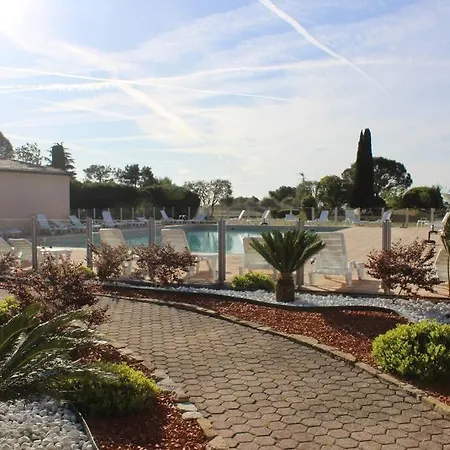 Cote D'azur, Plage, Piscine, Marineland * וילנב-לובה